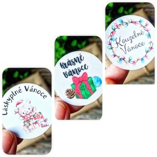 Advent se nám blíží a máme tu poslední týden s možností letos objednat Vánoční samolepky, s Vaším logem, na vaječný likér,...